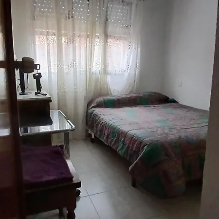 Cuarto Privado Doble En Vendégház *