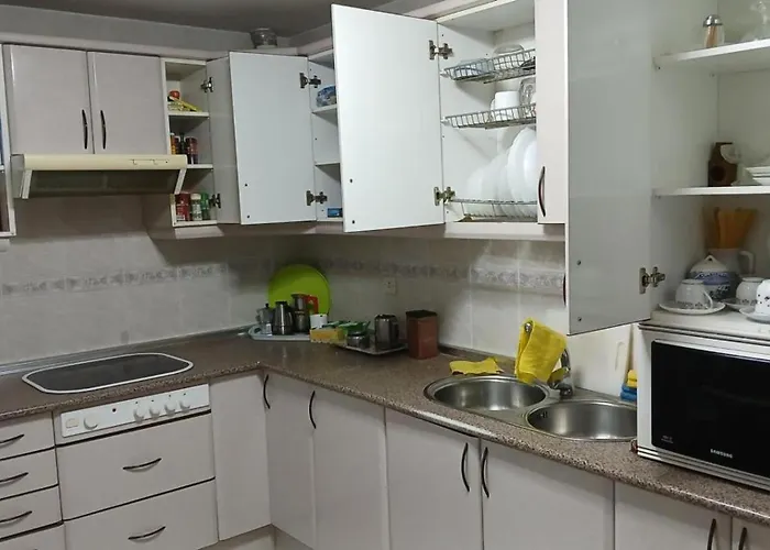 Cuarto Privado Doble En Konukevi